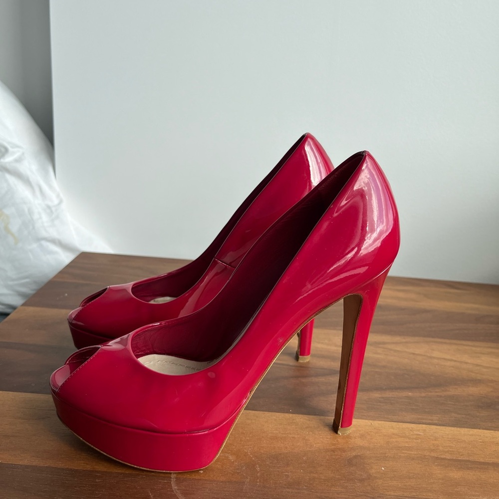 DIOR Red Patent Leather Heels, 100% Authentic, size 38 IT, 8 US, never worn